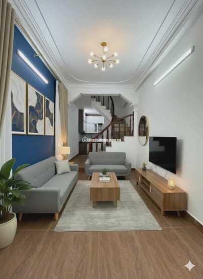 CỰC HOT: NHỈNH 7 TỶ CÓ NGAY 55M² TRUNG TÂM BA ĐÌNH XÁCH VALI VÀO Ở NGAY.
-  ( thương lượng nhẹ ).
