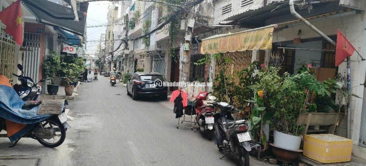 NHÀ ĐẸP 4 TẦNG – LẠC LONG QUÂN – GIÁ TỐT – 4PN 4WC – GẦN ĐẦM SEN