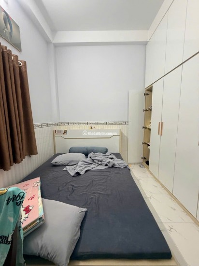 Bán nhà hẻm 4 tầng Bình Thạnh, 4PN, 40m2, sổ hồng, 7.6 tỷ - 0903821326