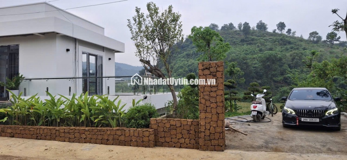 CHÍNH CHỦ GỬI BÁN VILLA NGHỈ DƯỠNG TẠI LƯƠNG SƠN – HOÀ BÌNH. LH:0979203090.