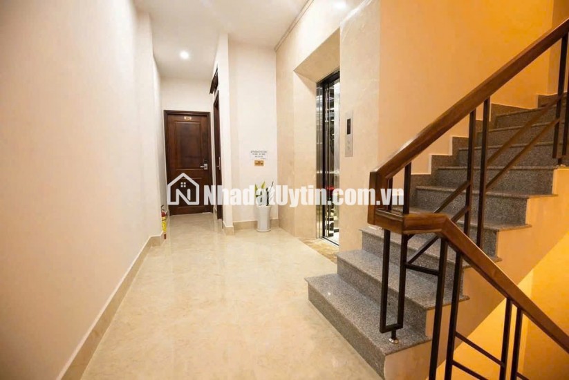 BÁN KHÁCH SẠN ĐẸP TRUNG TÂM ĐÀ LẠT – ĐƯỜNG NGUYỄN THỊ NGHĨA