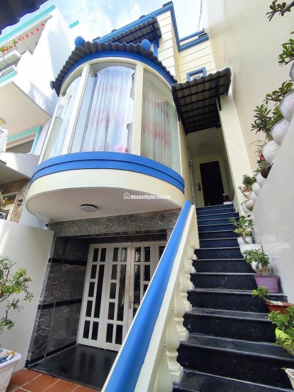 BIỆT THỰ BIỂN CỦA DIỄN VIÊN TẠI BÀ RỊA – 600M2 ĐẤT, 300M2 THỔ CƯ – CHỈ 10.8 TỶ