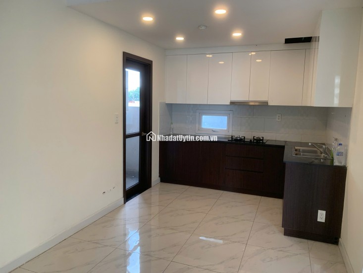 CĂN HỘ CITADINES,  TẦNG 19, DT 123M2, 3 PHÒNG NGỦ, BÁN NHANH 2,5 TỶ. LH:0909688304.