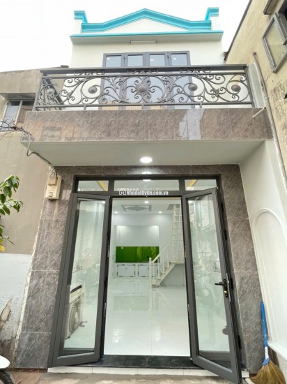 NHÀ MỚI SIÊU ĐẸP NGAY CHỢ LK 5/6, BHHB, BÌNH TÂN – 32,4M2 – 3TY380. LH:0908018219