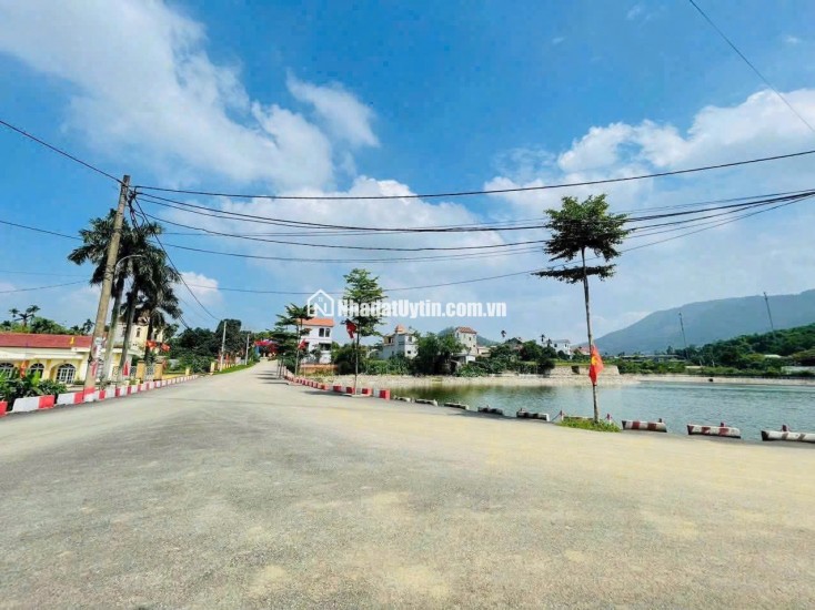 mảnh đất nghỉ dưỡng view siêu đẹp tại khu đô thị vệ tinh Hoà Lạc