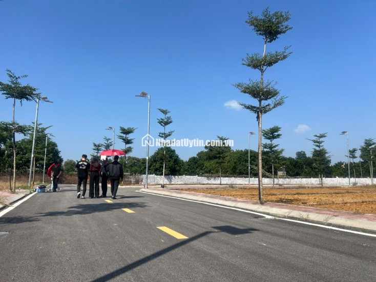 Hiếm có suất ngoại giao lô đất Phú Cát sát Metro City, mặt đường tỉnh 446, ngã tư Vai Réo