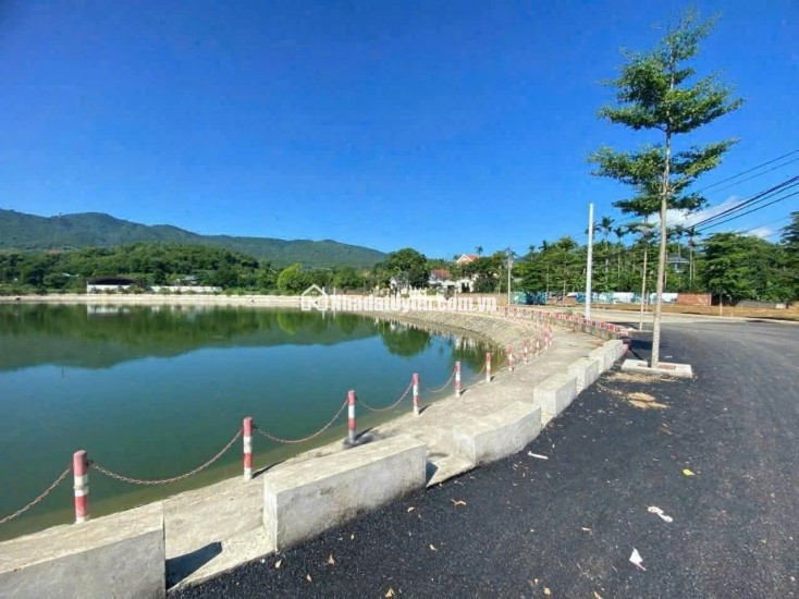 mảnh đất nghỉ dưỡng view siêu đẹp tại khu đô thị vệ tinh Hoà Lạc