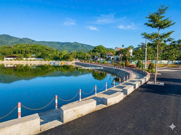 mảnh đất nghỉ dưỡng view siêu đẹp tại khu đô thị vệ tinh Hoà Lạc