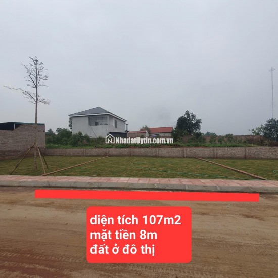 Đất phường tùng thiện sơn tây, trục chính kinh doanh, đường thông