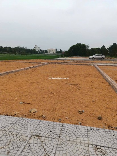 Bán nhà ngõ 15B Bến Nghé, Q1 - Sổ đỏ, 0m2 - Giá tốt!