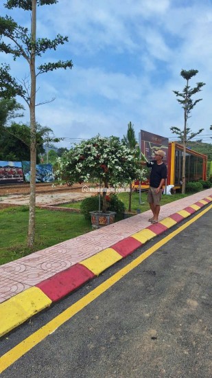 Đất Hoà Lạc, trục chính kinh doanh, ngay ngã tư Vai Réo