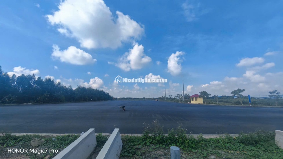 ĐẤT NỀN SỔ HỒNG RIÊNG LIỀN KỀ VINHOMES HÓC MÔN | GIÁ CHỈ 18TR/M²