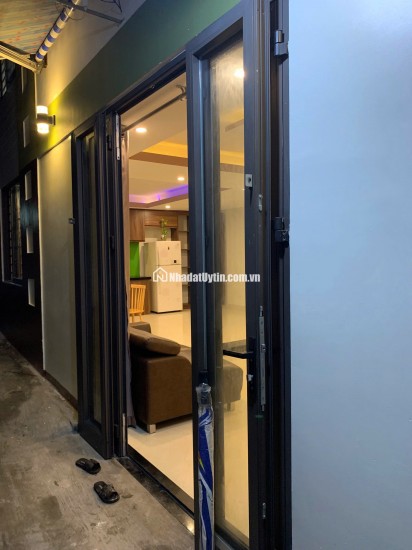 NHÀ MỚI ĐẸP KIỆT 3M MẸ NHU FULL CỬA SỔ CỰC THOÁNG - NGANG 5M. LH:0977414613.