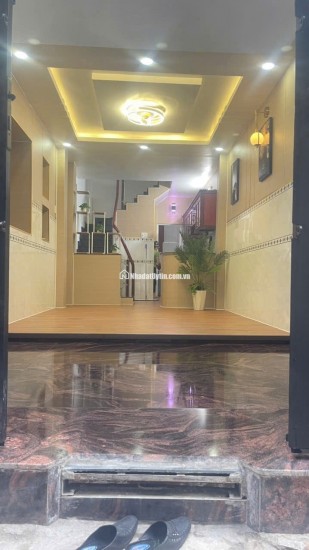 BÁN NHÀ 5 TẦNG NGAY BỆNH VIỆN HOÀN MỸ - (NGANG 3M2 X 12M) - 6TỶ6. LH:0931222249.