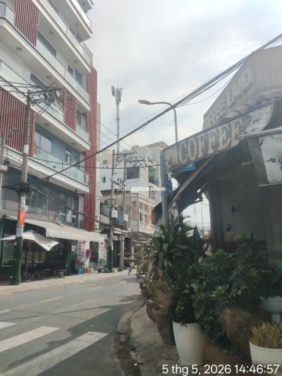 BÁN HOẶC CHO THUÊ NHÀ TẠI P10Q8 - 52M2 (4X13) - MT 12M. SỔ HỒNG RIÊNG. LH:0901111663.