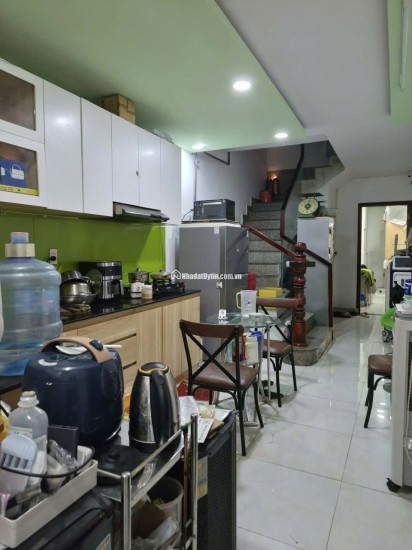 NHÀ GÒ VẤP SÁT MẶT TIỀN GIẢM 1 TỶ CHỐT NHANH