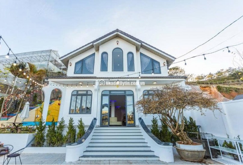 Cho thuê Villa đồi Đa Phú săn mây sân vườn và hồ bơi cực chill 50 triệu/tháng