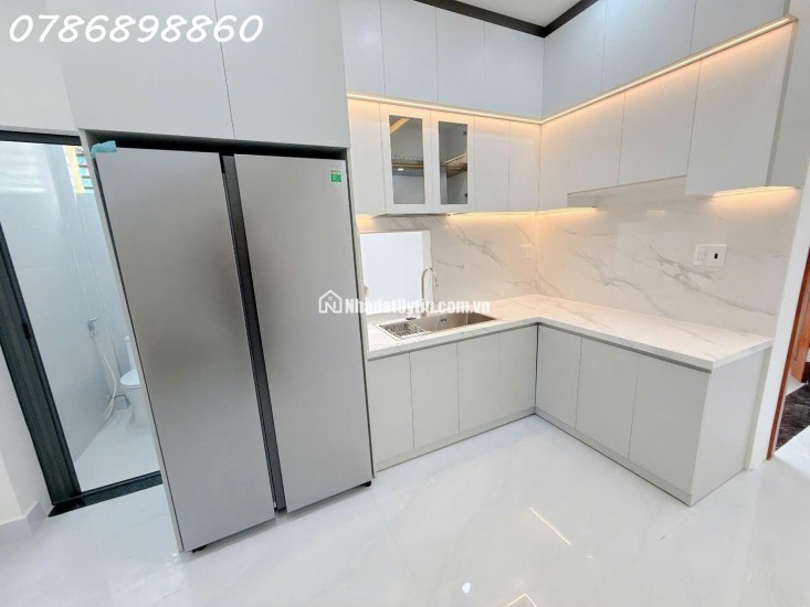  NHÀ GÓC 2 MẶT TIỀN – VỊ TRÍ CỰC ĐẸP NGAY TRUNG TÂM QUẬN 7 