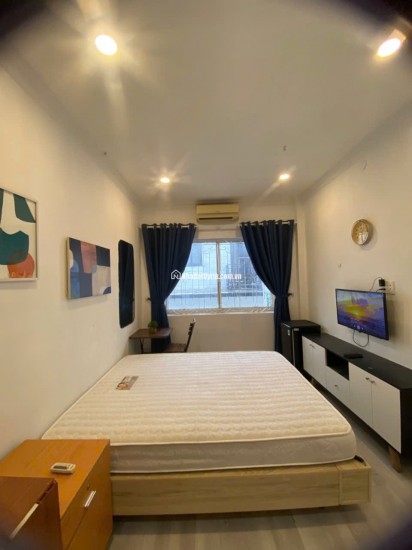 CHO THUÊ CĂN HỘ FULL Tiện ích hẻm 212B Nguyễn Trãi, Quận 1, Ms. Diệu – 0961444638