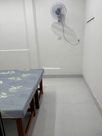 CHO THUÊ PHÒNG TRÒ CÓ NỘI THẤT, DT 60M2 – GIÁ 2,5TR 1PHÒNG 2NGƯỜI. LH:0964366876.