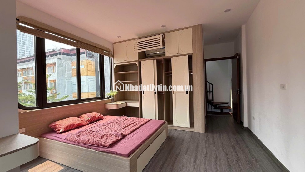 Cực hiếm nhà Xuân Thủy gần 40m2x6T, 2 thoáng , ngõ VF3 thông, nhỉnh 11tỷ