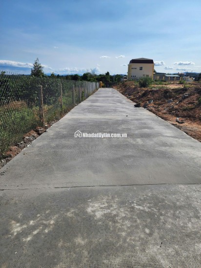 . Hàng đầu tư đẹp, 810m2 đã tách 9 thửa, hoa hồng cao cho môi giới