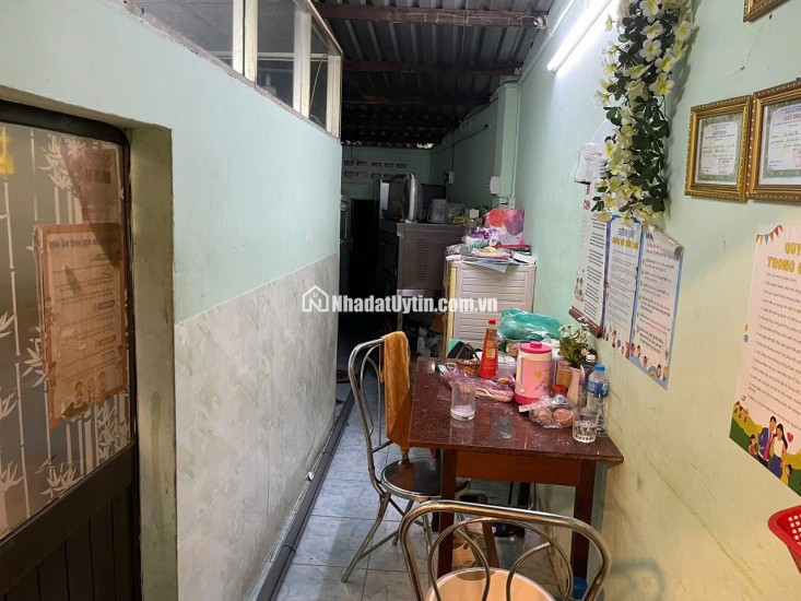 NHÀ QUẬN 11 LIỀN KỀ CÁC QUẬN KHÁC, AN NINH AN TOÀN. 5 TỶ 59.1 M2. LH:0903067772.