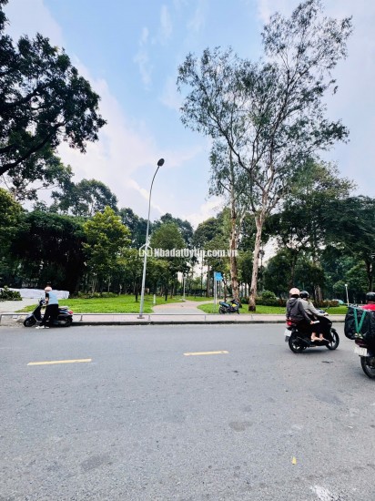 ĐẤT MẶT TIỀN ĐƯỜNG ĐẶNG VĂN SÂM, TIỆN XÂY DỰNG. DT 37.41M2, SHR, CHỈ 11.6 TỶ. LH:0906242673.