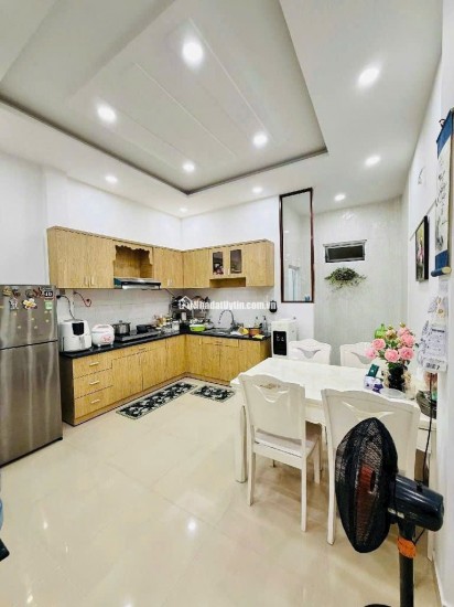 BÁN NHÀ QL 13 GẦN VẠN PHÚC CITY - DT 52M2 (4 TẦNG) - SẴN SỔ HỒNG - 7.5 TỶ TL. LH:0987202882.