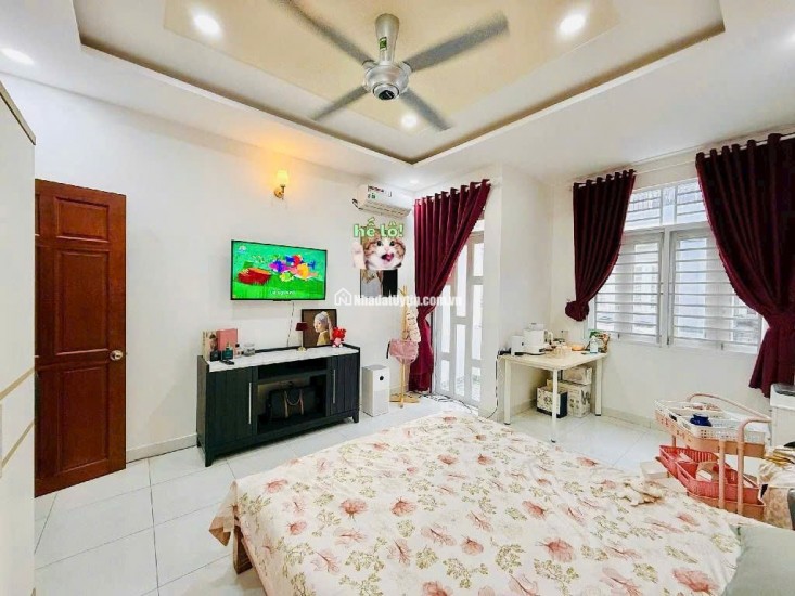 BÁN NHÀ QL 13 GẦN VẠN PHÚC CITY - DT 52M2 (4 TẦNG) - SẴN SỔ HỒNG - 7.5 TỶ TL. LH:0987202882.