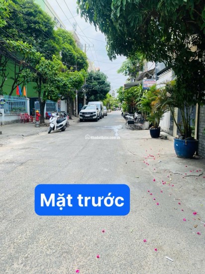 BÁN NHÀ TẠI PHƯỜNG 10, TÂN BÌNH – DT 47,6 M2 – SẴN SỔ HỒNG - CHỈ 6T450TR. LH:0793547979.