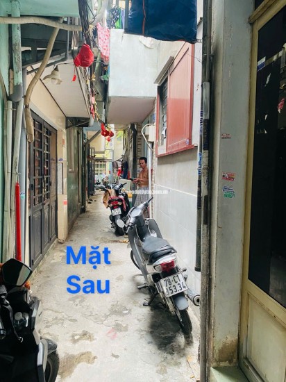BÁN NHÀ TẠI PHƯỜNG 10, TÂN BÌNH – DT 47,6 M2 – SẴN SỔ HỒNG - CHỈ 6T450TR. LH:0793547979.