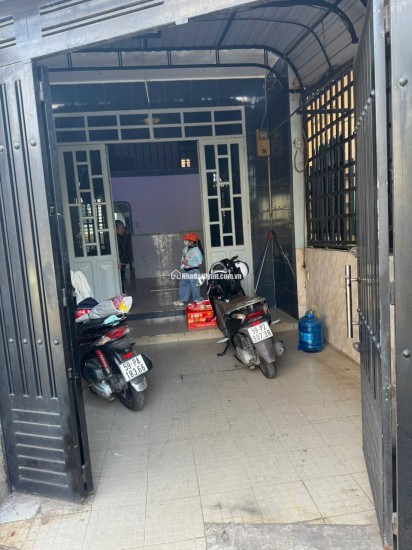 BÁN NHÀ XÃ XUÂN THỚI THƯỢNG CŨ - DT 78 M2 - SHR - CHỈ 3.8TỶ. LH:0906699222.