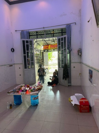 BÁN NHÀ XÃ XUÂN THỚI THƯỢNG CŨ - DT 78 M2 - SHR - CHỈ 3.8TỶ. LH:0906699222.