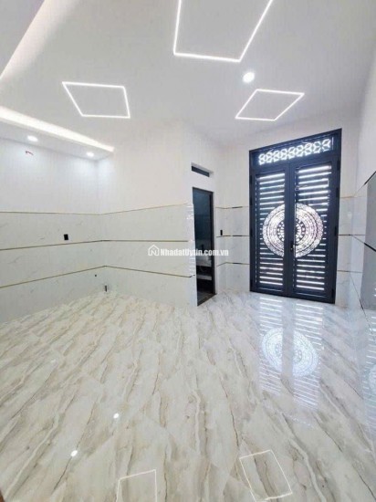 NHÀ MẶT TIỀN KINH DOANH LÊ VĂN QUỚI – NGANG 5.3M NỞ HẬU – CHỈ HƠN 13 TỶ. LH:0934414886.