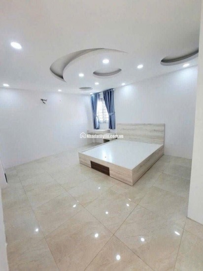 NHÀ MẶT TIỀN KINH DOANH LÊ VĂN QUỚI – NGANG 5.3M NỞ HẬU – CHỈ HƠN 13 TỶ. LH:0934414886.