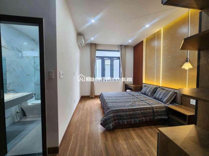BÁN NHÀ 3 TẦNG, 3 MÊ  FULL NỘI THẤT, ĐƯỜNG THANH LƯƠNG, HOÀ XUÂN - ĐÀ NẴNG LH:0368452579.
