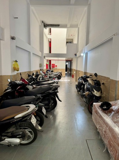 BÁN TOÀ NHÀ CHDV 16 PHÒNG TẠI GÒ VẤP – DT 136.3M2 (DTXD 530M2) - SHR 17.5 TỶ. LH:0934049696.