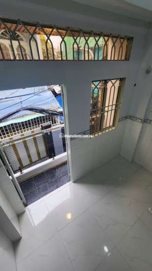 BÁN NHÀ TRẦN VĂN QUANG, TÂN BÌNH - DT20M2 - SHR - 2TY890 TL. LH:0931867234.