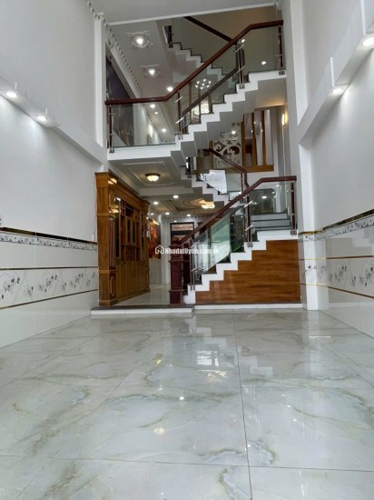 BÁN NHÀ – BÌNH TÂN, (60 M2) 4T-4NP-5WC (6.89 TỶ) – LH: 0826271379 EM HỘI XEM NHÀ.