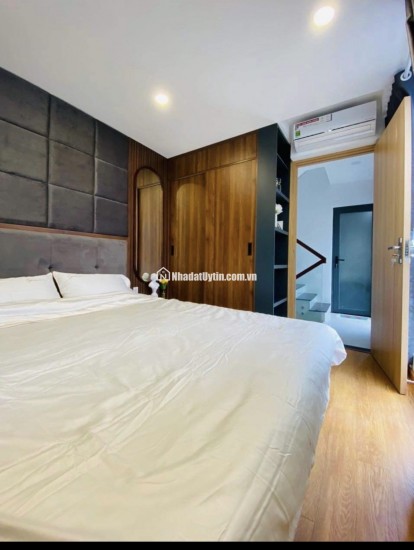 TIN CHÍNH CHỦ - BÁN NHÀ Q11 NGAY CV ĐẦM SEN – 65.2M2 - SHR - 6.05 TỶ. LH:0812946629