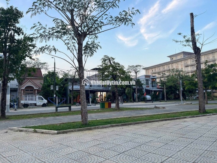NHÀ CẤP 4, VIEW CÔNG VIÊN ĐƯỜNG NHÂN HÒA 5, HOÀ XUÂN - CHỈ 4,69 TỶ TL. LH:0368452579.