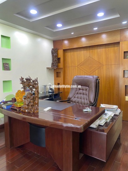 BÁN NHÀ MT TRẦN BÌNH TRỌNG P1Q5 (61 M2) SẴN SỔ HỒNG, CHỈ 36 TỶ. LH:0983341174