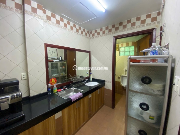 BÁN NHÀ MT TRẦN BÌNH TRỌNG P1Q5 (61 M2) SẴN SỔ HỒNG, CHỈ 36 TỶ. LH:0983341174