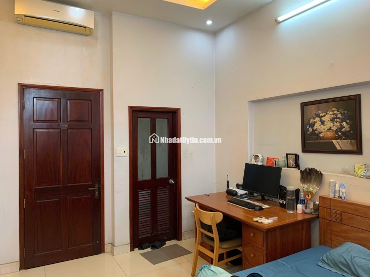 BÁN NHÀ MẶT TIỀN ĐƯỜNG SỐ 8, PHƯỜNG LINH TRUNG (81,9M2) 12.7 TỶ. LH:0387781833 - 0835420124.