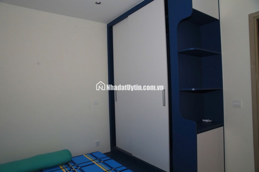 SHARE 1 PHÒNG CỦA CĂN HỘ CHUNG CƯ 2 PHÒNG NGỦ CHO KHÁCH NAM. LH:0983393857