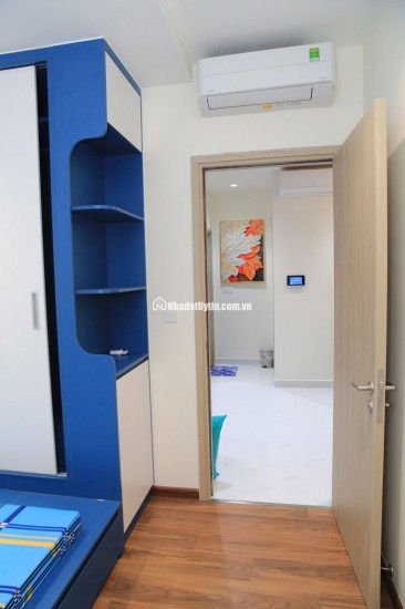 SHARE 1 PHÒNG CỦA CĂN HỘ CHUNG CƯ 2 PHÒNG NGỦ CHO KHÁCH NAM. LH:0983393857