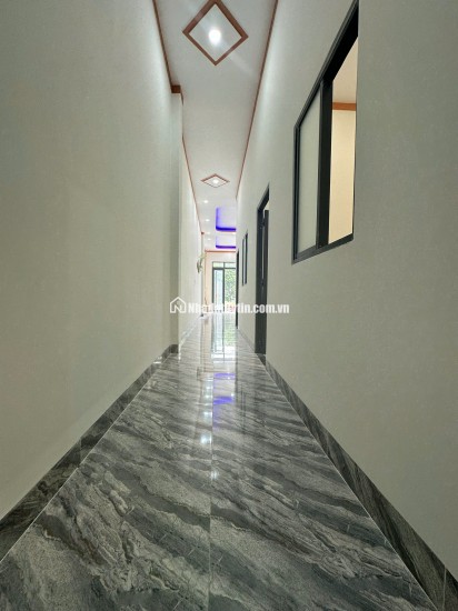 CĂN NHÀ CẤP 4 SÁT ỦY BAN CHÁNH PHÚ HÒA – 165 M2 SHR 1TY 7XX. LH:0868673151.