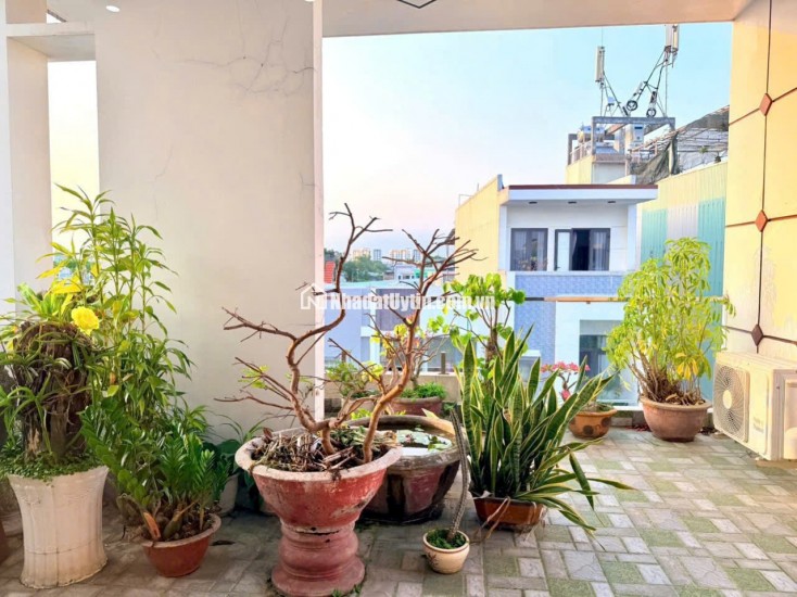 BÁN NHÀ HOÀ MINH LIÊN CHIỂU - DT 147 M2 - SHR - GIÁ MỀM. LH:0962955888.