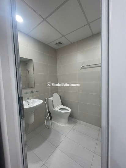 BÁN CHCC XÃ TÂN NHỰT– 85MV 2PN2VS – NỘI THẤT CƠ BẢN - SHR - CHỈ 3.1 TỶ. LH:0906645077.
